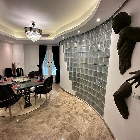 Modern 1-Bedroom Apartment In Zamalek Visits Allowed Cairo Exterior foto