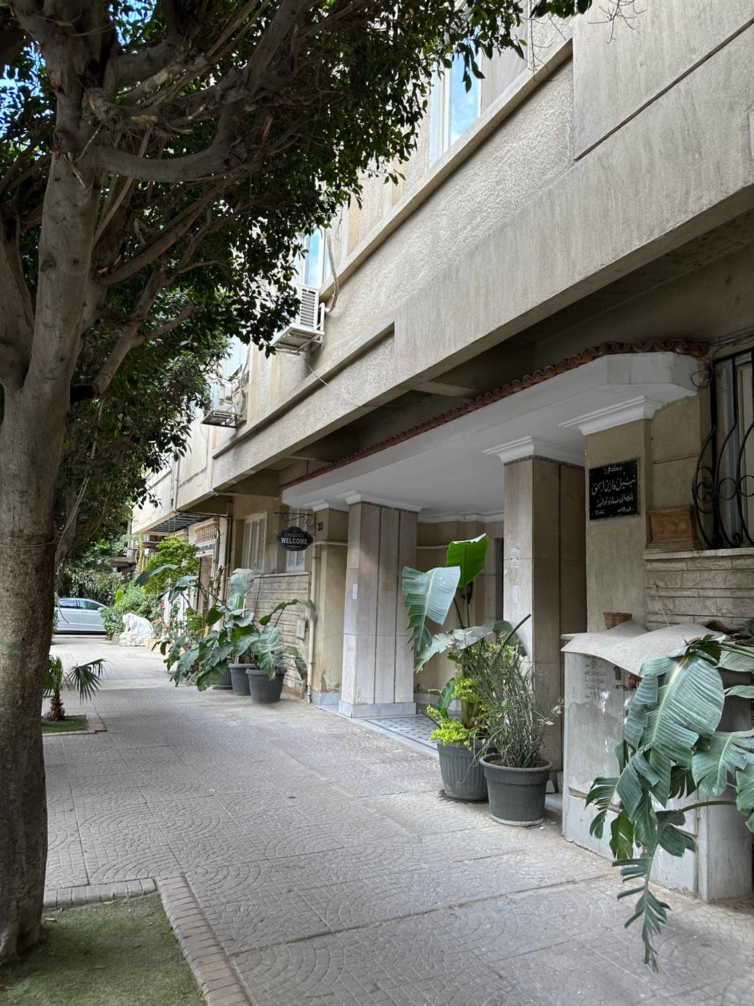 Modern 1-Bedroom Apartment In Zamalek Visits Allowed Cairo Exterior foto